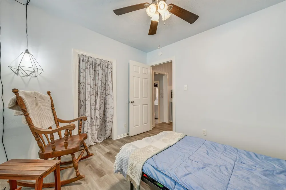 4117 Avenue M 1/2 Galveston, TX 77550