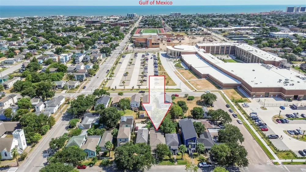 4117 Avenue M 1/2 Galveston, TX 77550