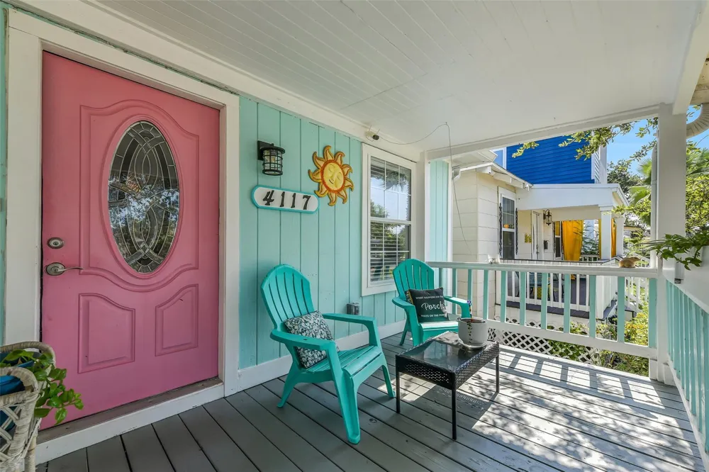 4117 Avenue M 1/2 Galveston, TX 77550