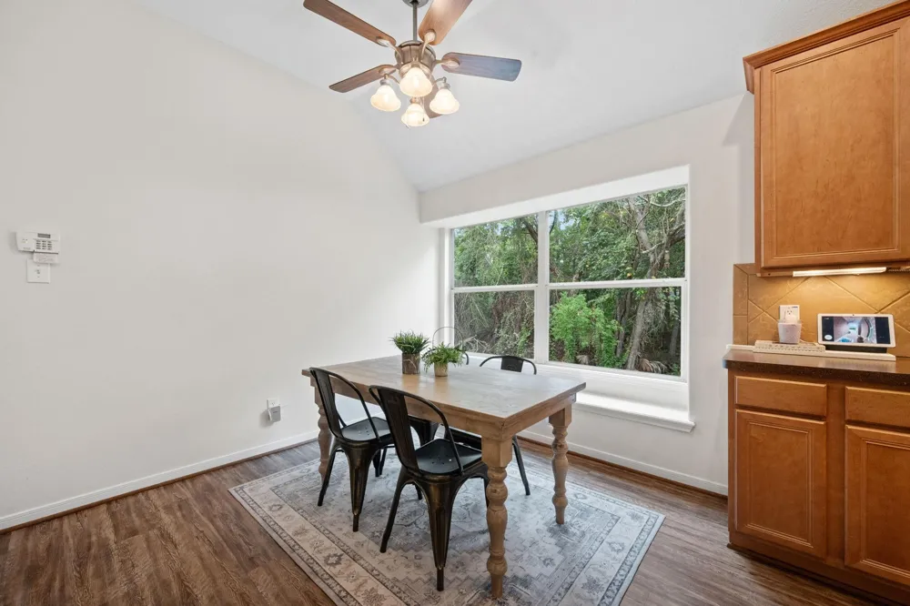 15906 Dunes Drive Crosby, TX 77532