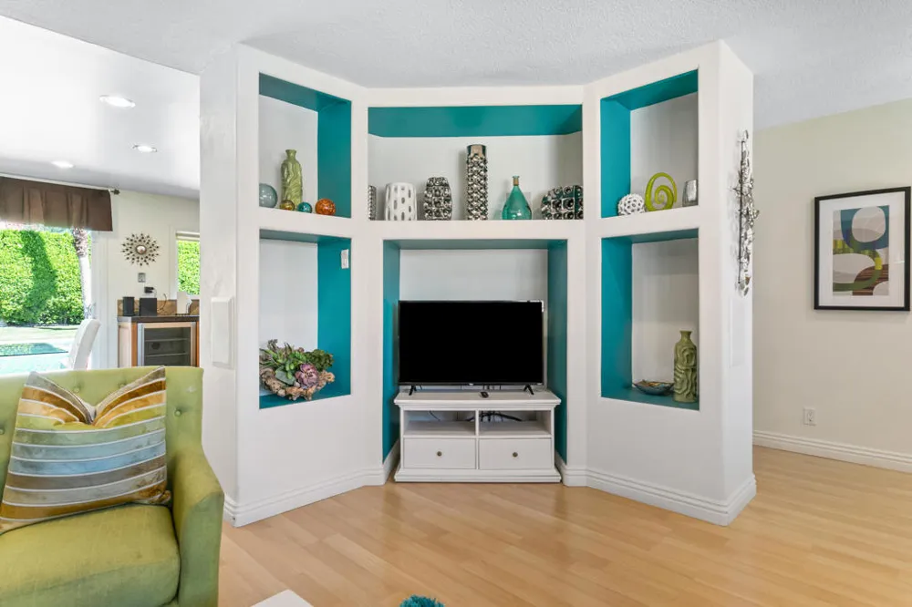 502 E Molino Road Palm Springs, CA 92262