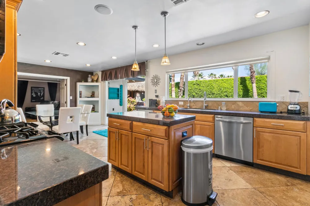 502 E Molino Road Palm Springs, CA 92262