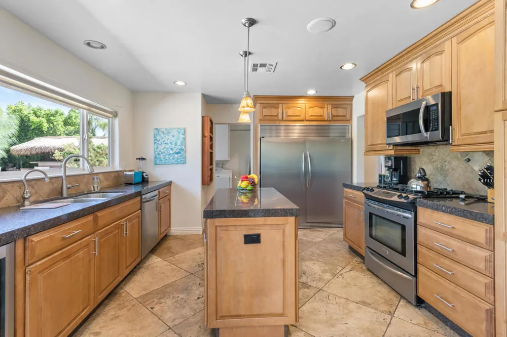 502 E Molino Road Palm Springs, CA 92262