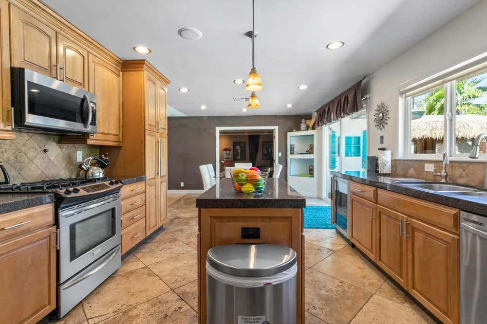 502 E Molino Road Palm Springs, CA 92262