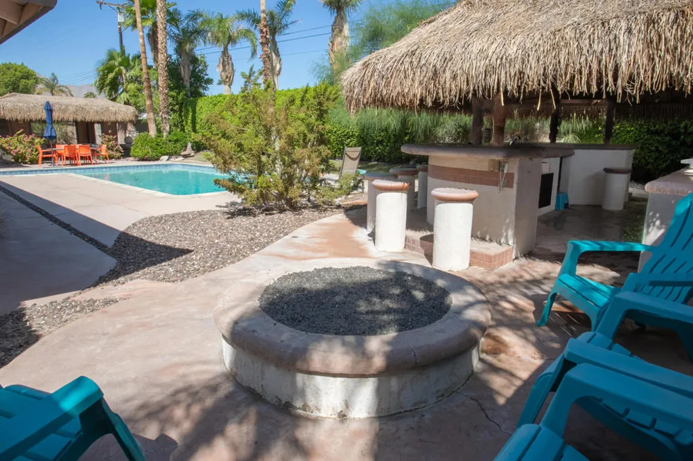 502 E Molino Road Palm Springs, CA 92262