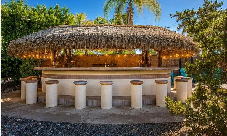 502 E Molino Road Palm Springs, CA 92262