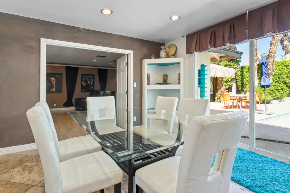 502 E Molino Road Palm Springs, CA 92262