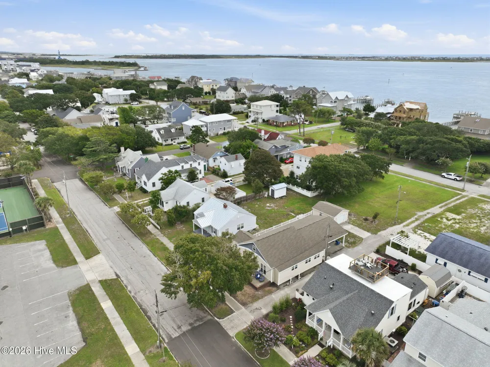 1509 Shepard Street Morehead City, NC 28557
