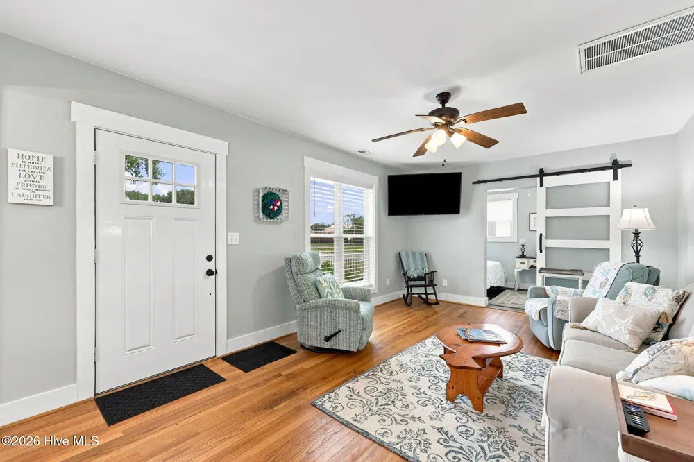 1509 Shepard Street Morehead City, NC 28557