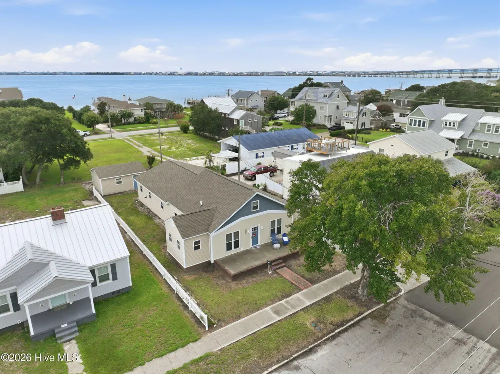 1509 Shepard Street Morehead City, NC 28557