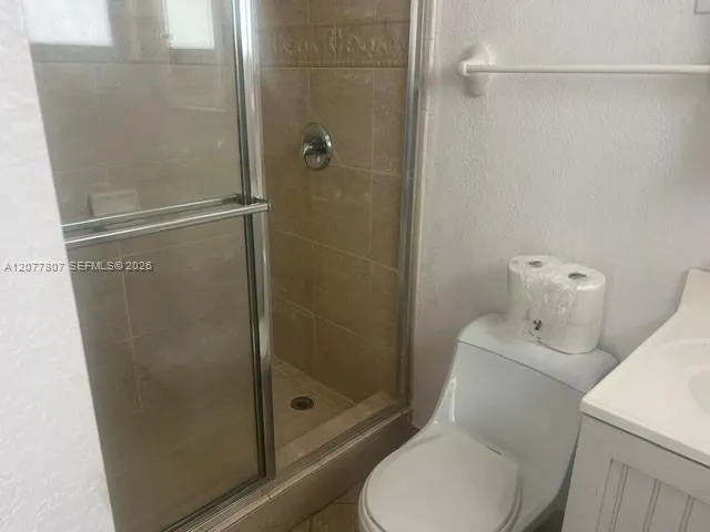 15821 SW 102nd Ct Miami, FL 33157