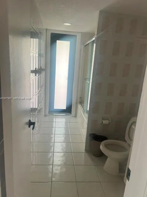 15821 SW 102nd Ct Miami, FL 33157