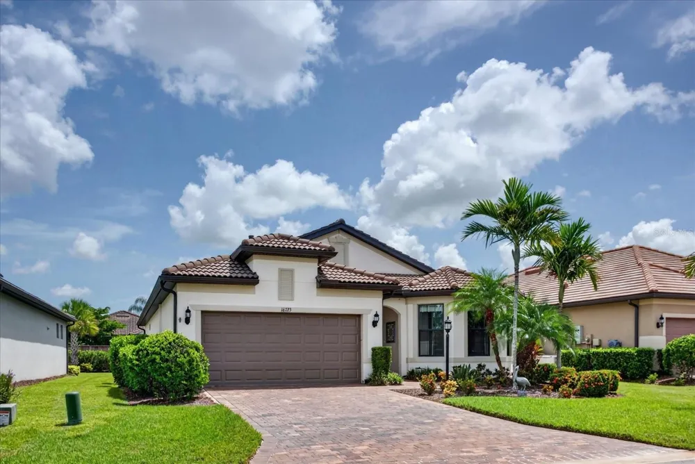 16723 BLACKWATER TERRACE Bradenton, FL 34202