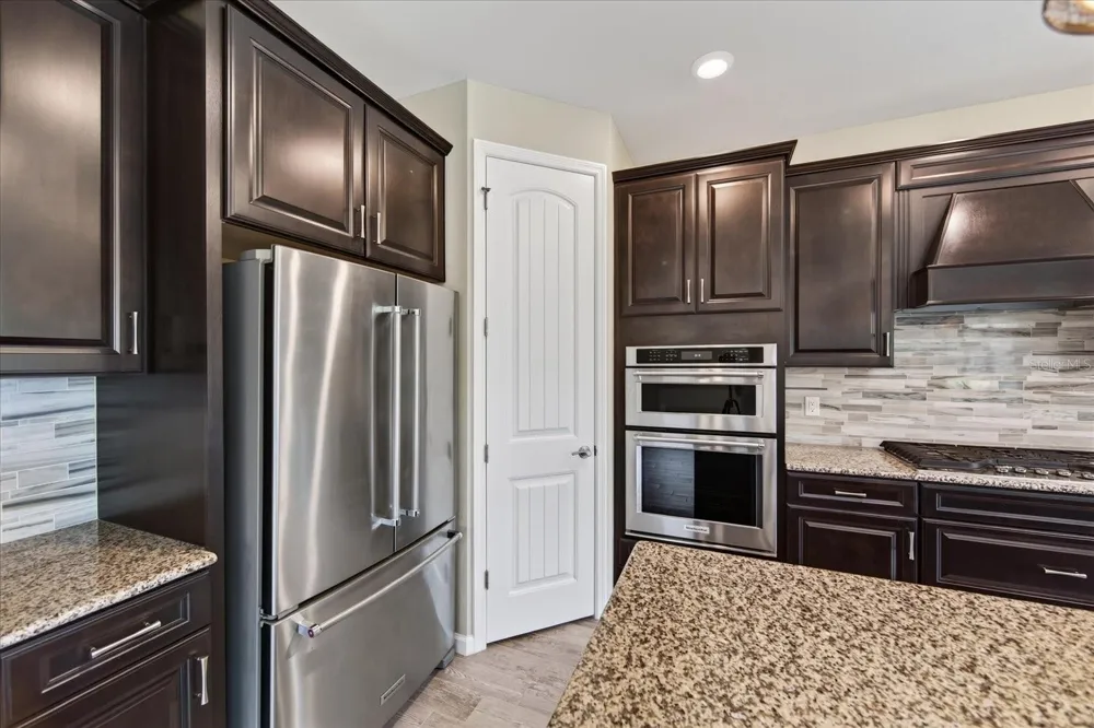 16723 BLACKWATER TERRACE Bradenton, FL 34202