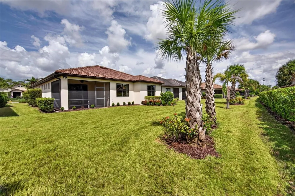 16723 BLACKWATER TERRACE Bradenton, FL 34202