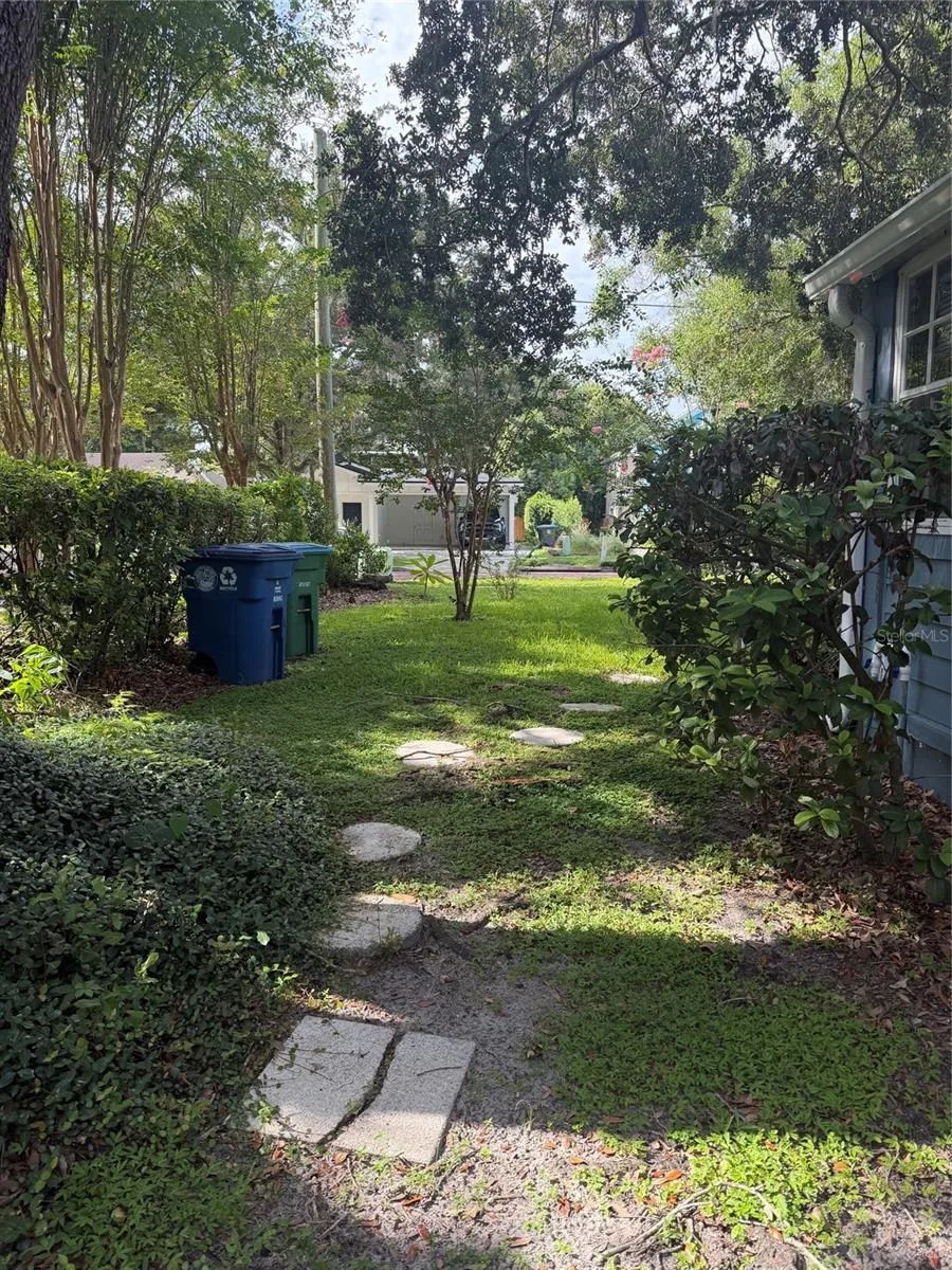 471 HOLT AVENUE Winter Park, FL 32789