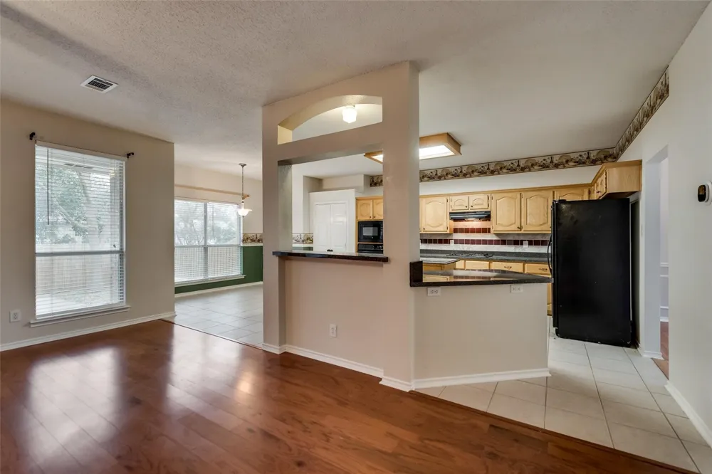 913 Wisperwood Drive Rockwall, TX 75087
