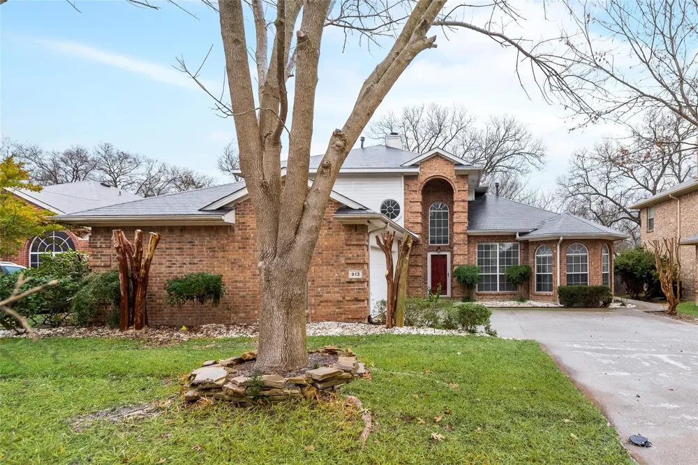 913 Wisperwood Drive Rockwall, TX 75087