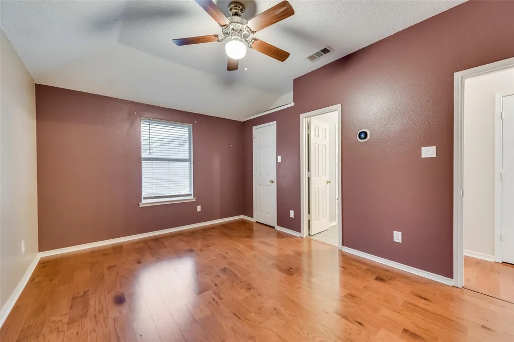913 Wisperwood Drive Rockwall, TX 75087