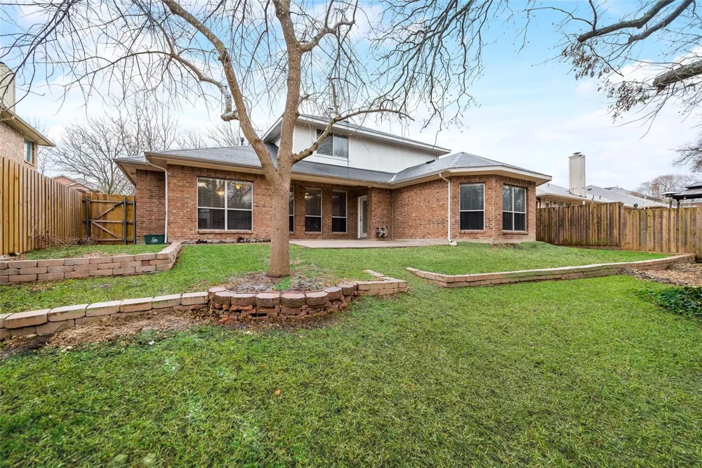 913 Wisperwood Drive Rockwall, TX 75087