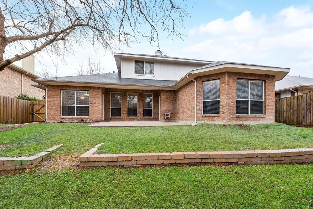 913 Wisperwood Drive Rockwall, TX 75087