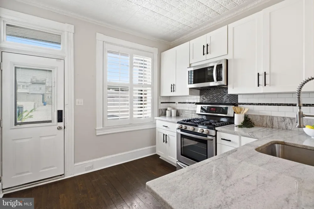 3710 HUDSON STREET Baltimore, MD 21224