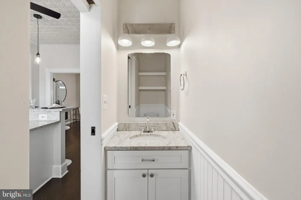 3710 HUDSON STREET Baltimore, MD 21224