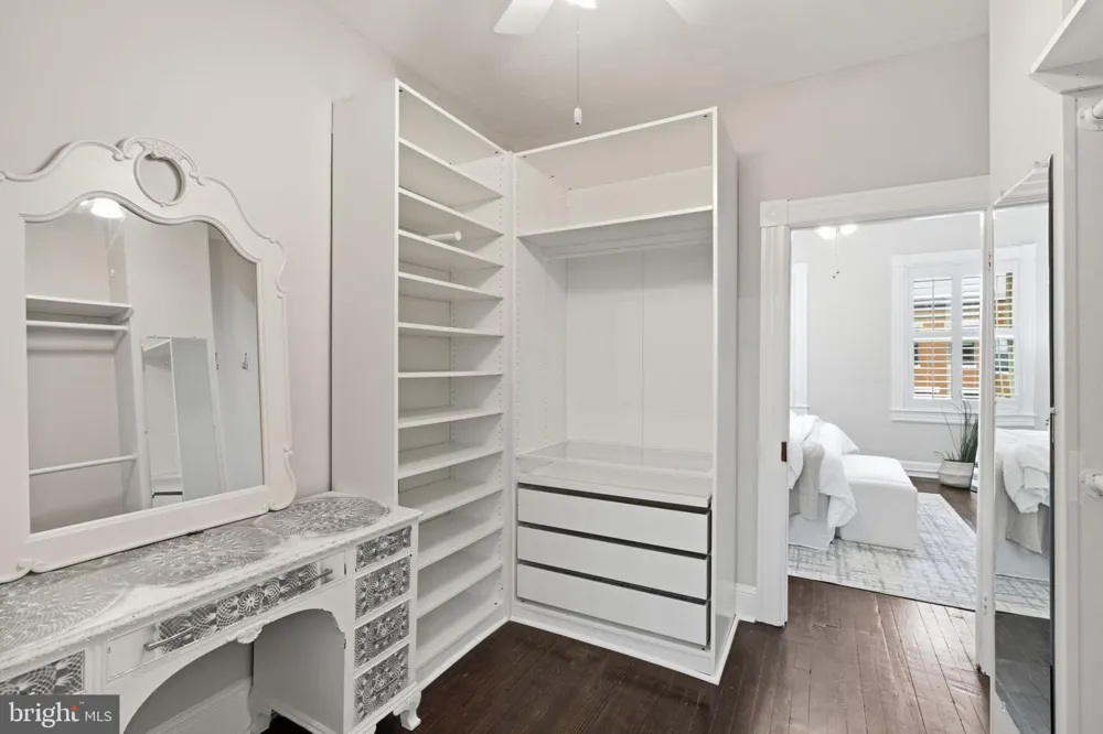 3710 HUDSON STREET Baltimore, MD 21224