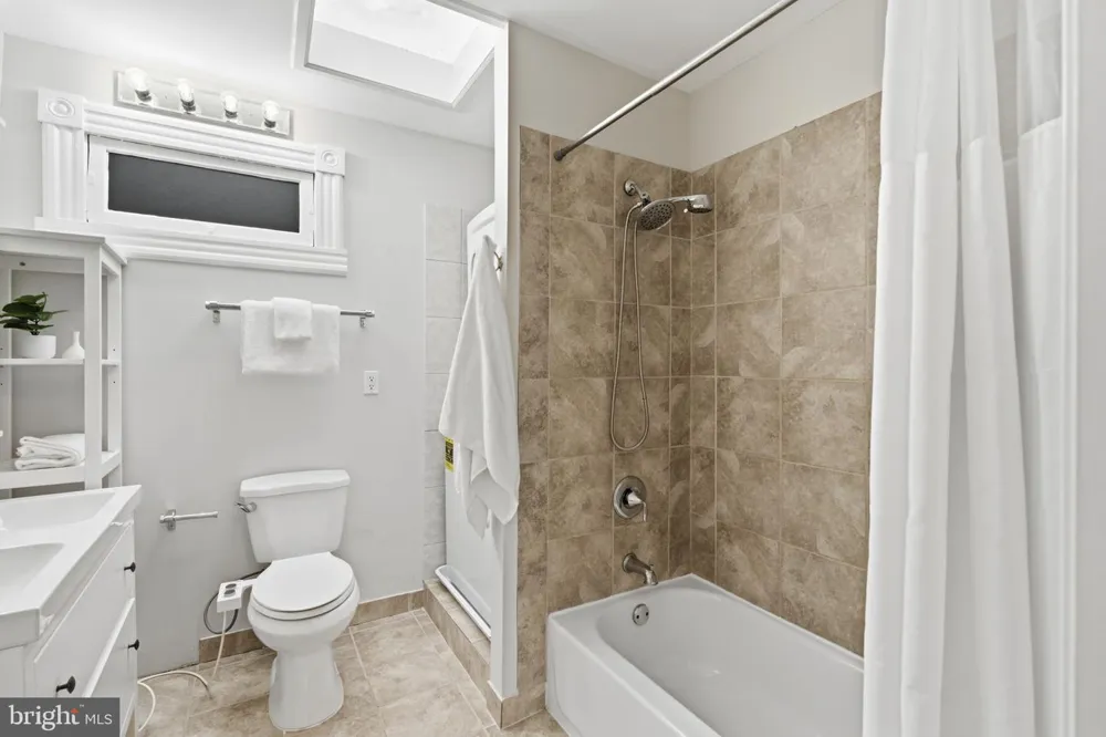 3710 HUDSON STREET Baltimore, MD 21224