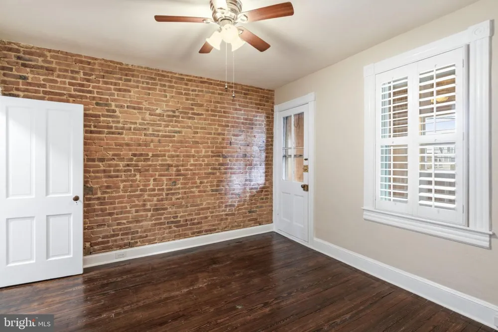 3710 HUDSON STREET Baltimore, MD 21224