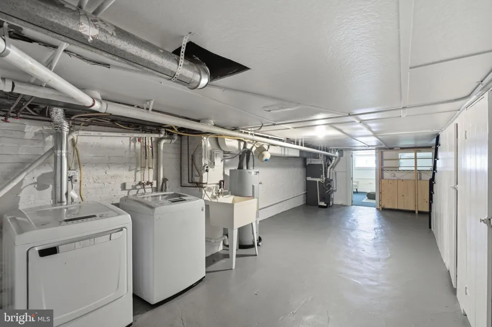 3710 HUDSON STREET Baltimore, MD 21224