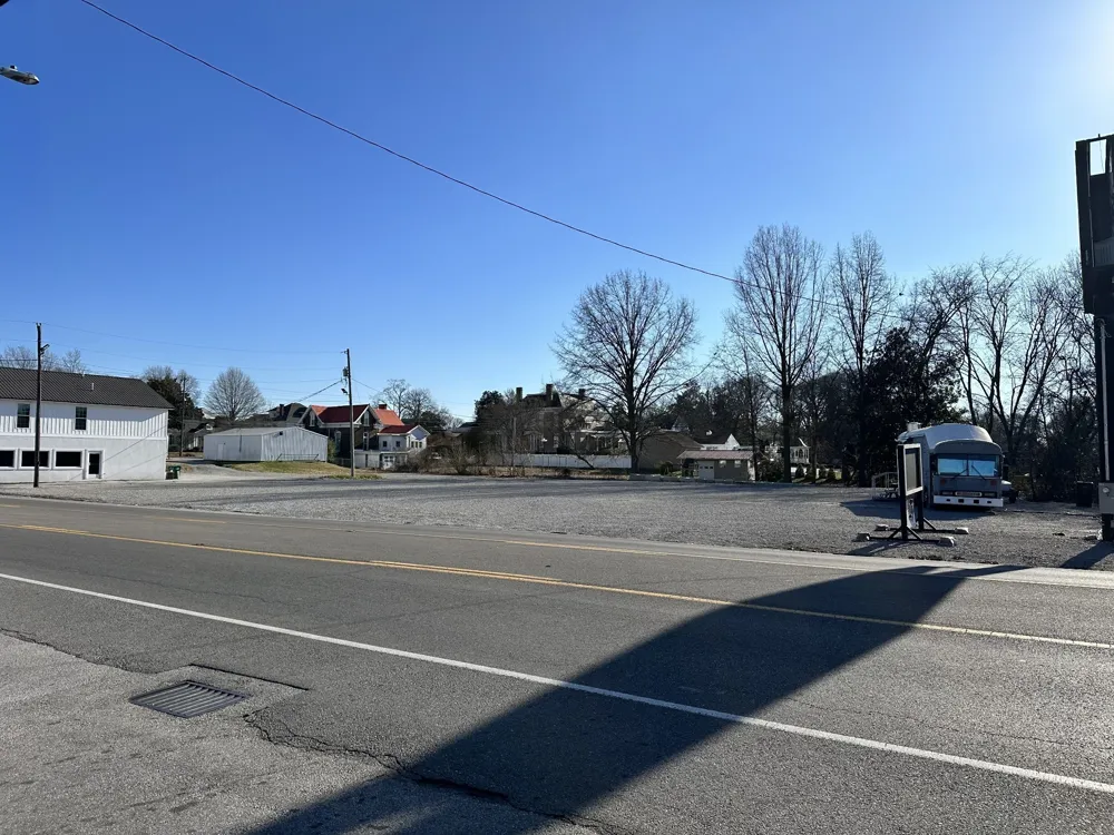 325 W College St Pulaski, TN 38478