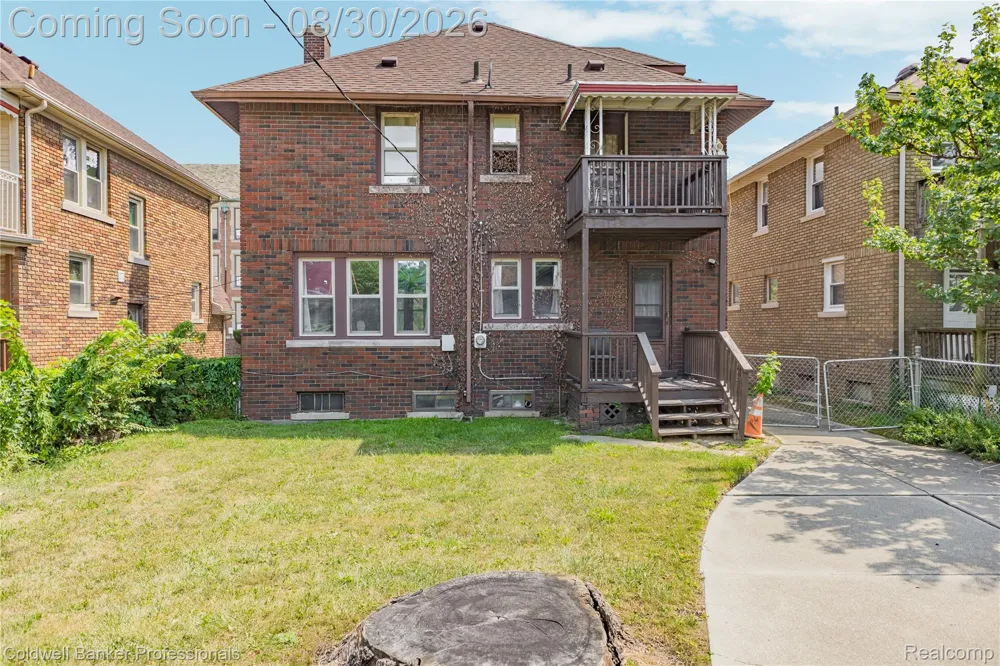 7523 Freda Street Dearborn City, MI 48126