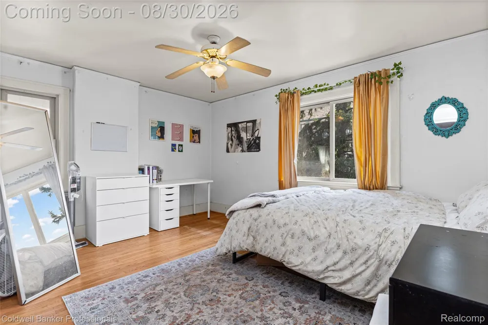7523 Freda Street Dearborn City, MI 48126