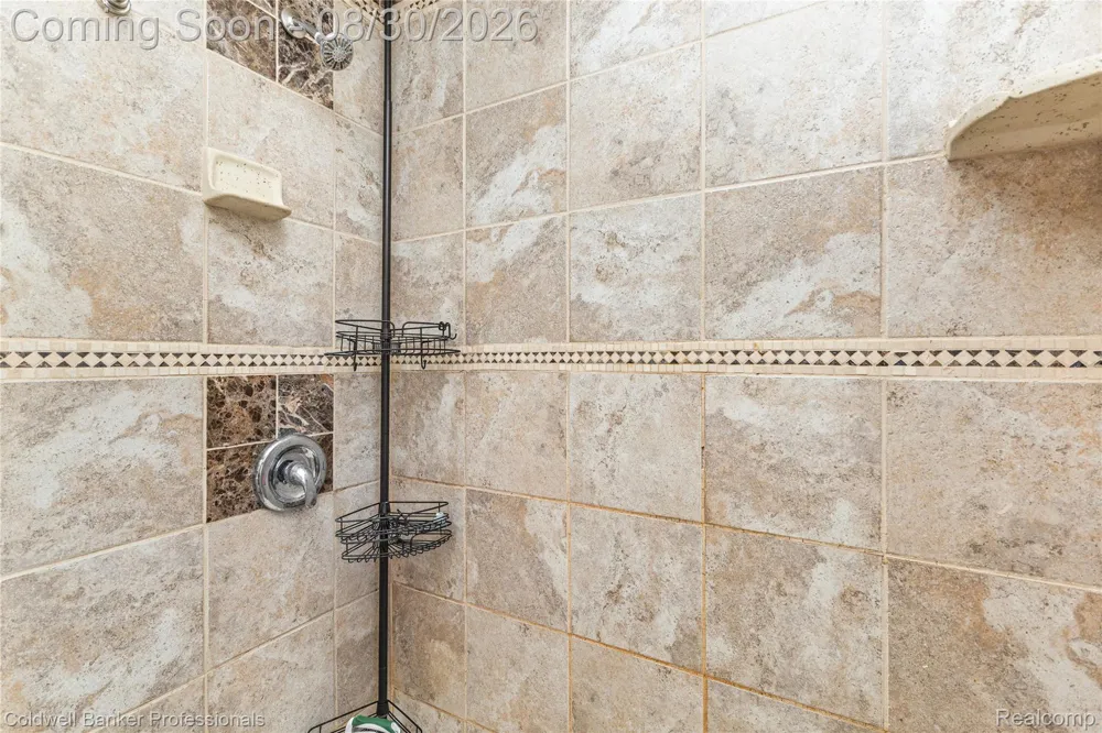 7523 Freda Street Dearborn City, MI 48126