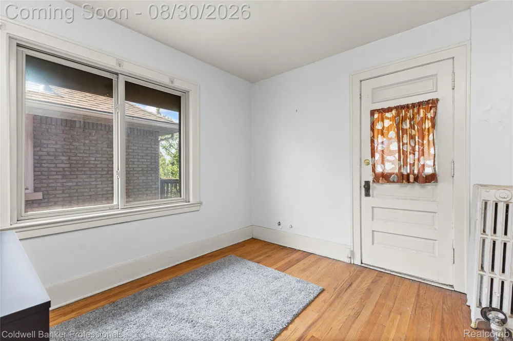 7523 Freda Street Dearborn City, MI 48126