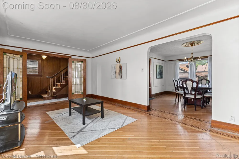 7523 Freda Street Dearborn City, MI 48126