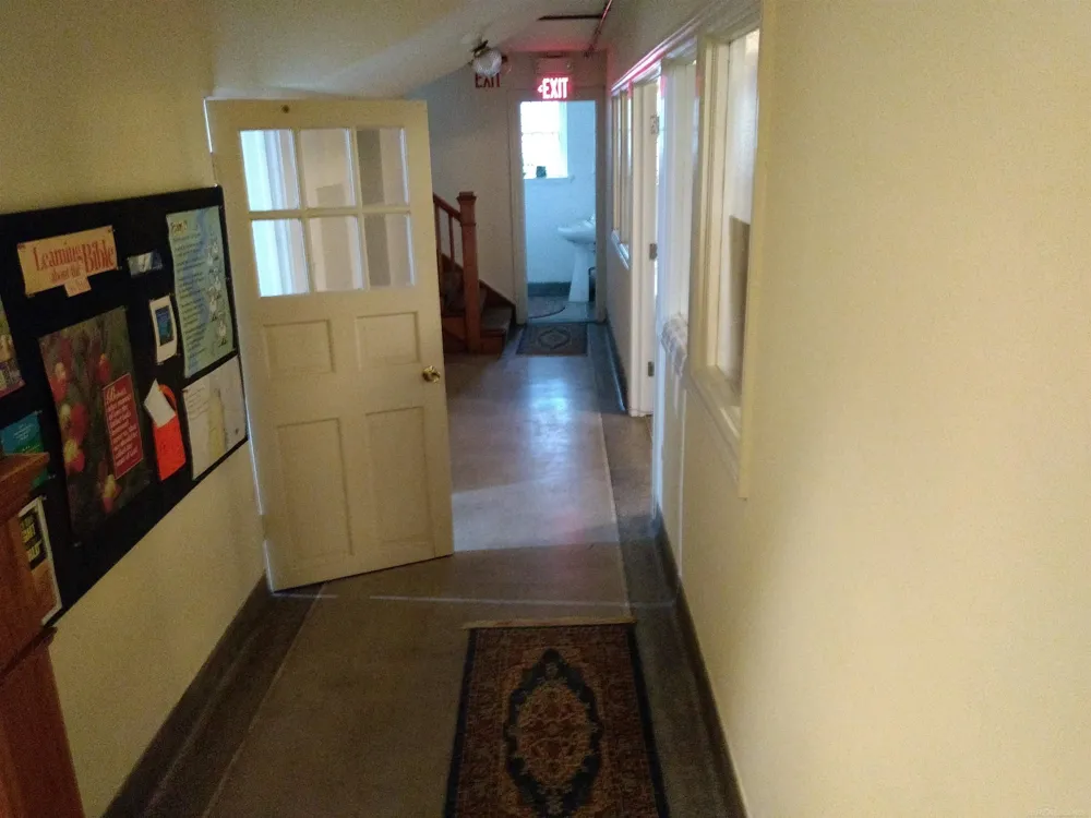 71 S washington Boulevard Oxford Village, MI 48371