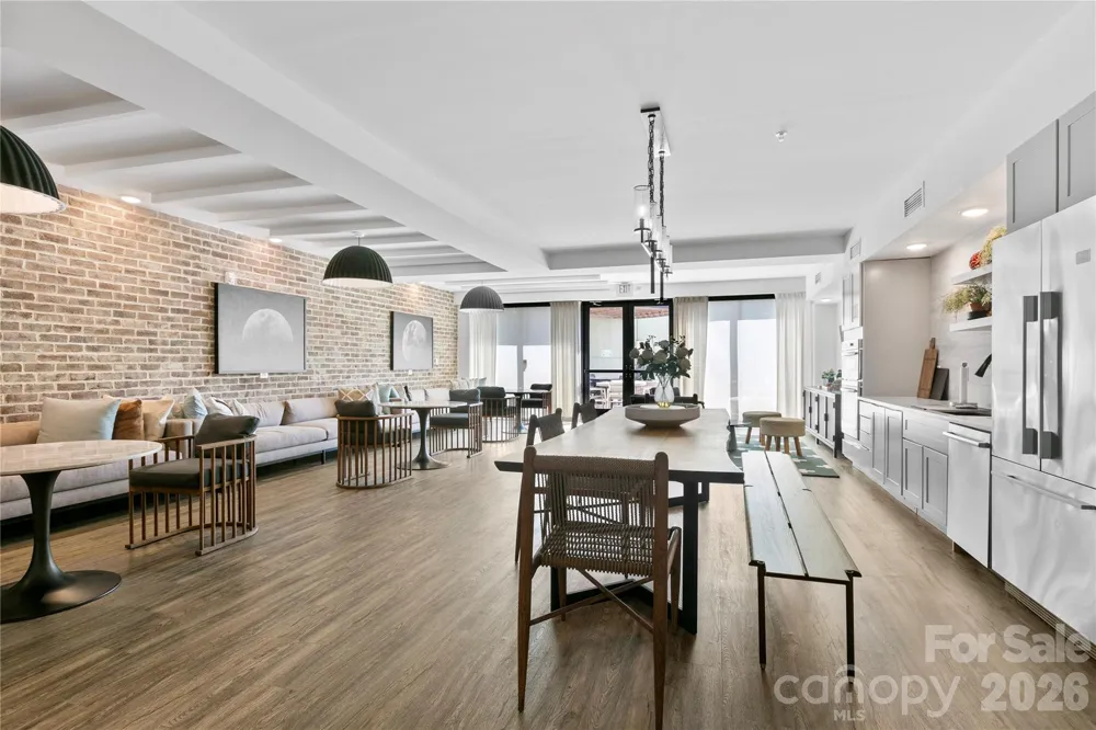 55 S Market Street #416 Asheville, NC 28801