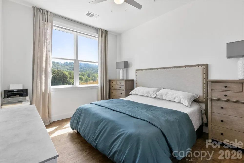 55 S Market Street #416 Asheville, NC 28801
