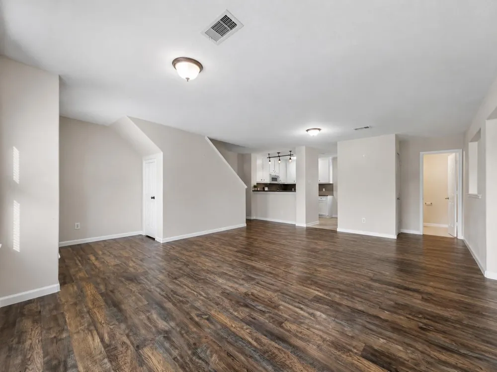 175 Binnacle Court #B Willis, TX 77318