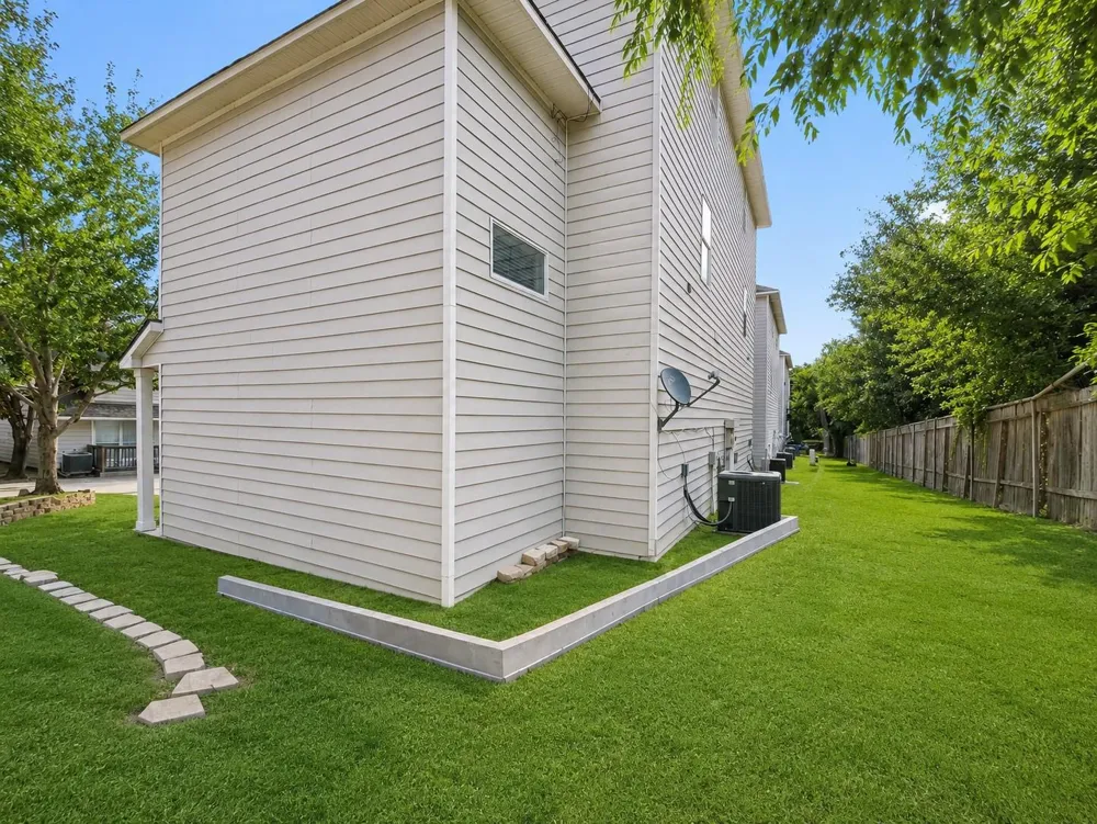 175 Binnacle Court #B Willis, TX 77318