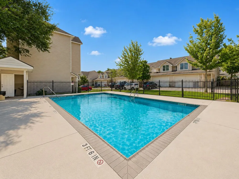 175 Binnacle Court #B Willis, TX 77318