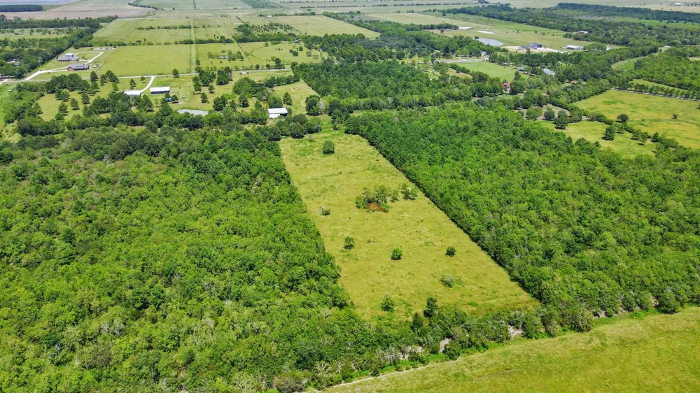 4374 Belton Lane Lane Anahuac, TX 77514