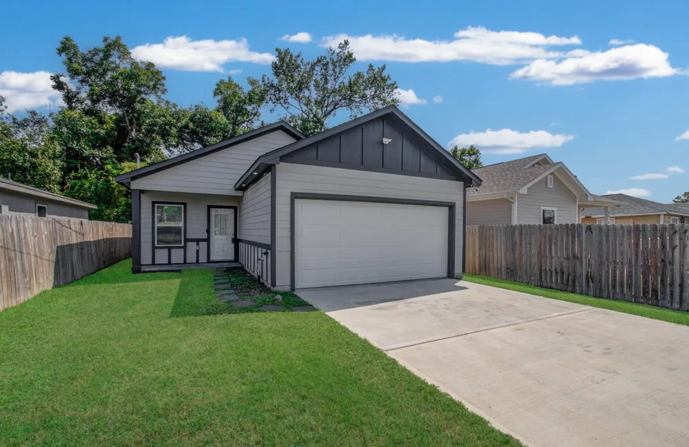 8018 Ethel Street Houston, TX 77028