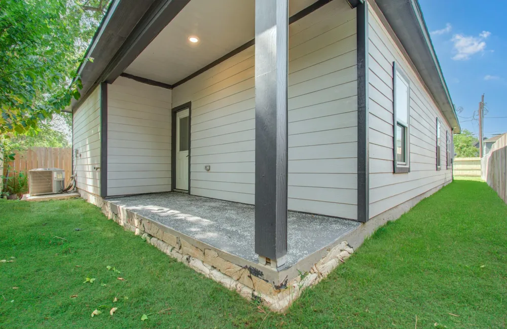 8018 Ethel Street Houston, TX 77028
