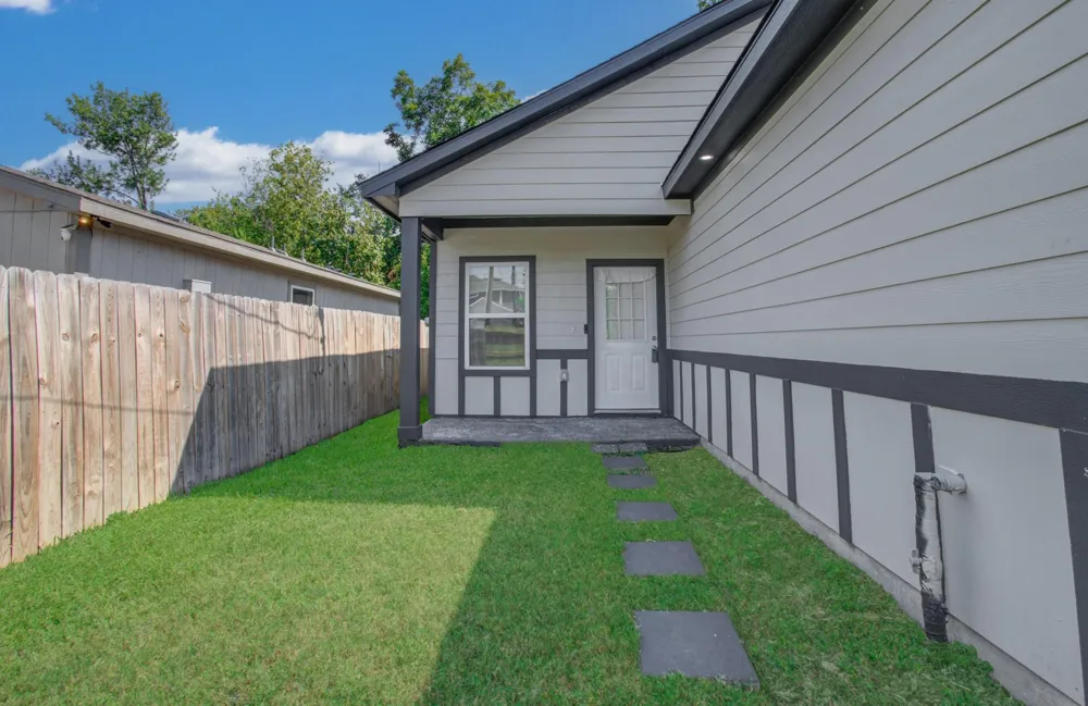8018 Ethel Street Houston, TX 77028