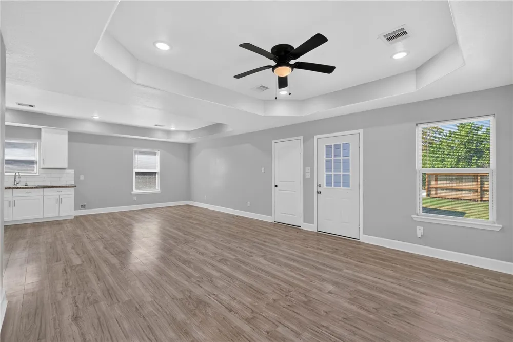 8018 Ethel Street Houston, TX 77028