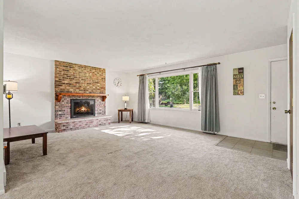301 Sherman Drive Marshall, MI 49068