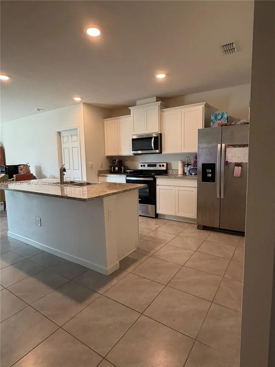 7164 Topaz Grant Valkaria, FL 32949